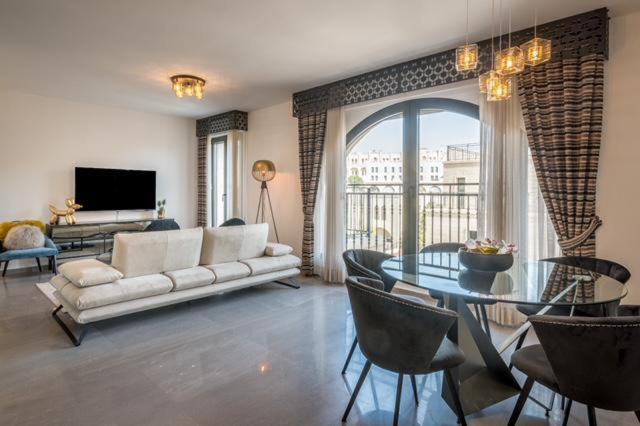 Front Of The Old City In Jerusalem - Luxurious Residence Rom bilde